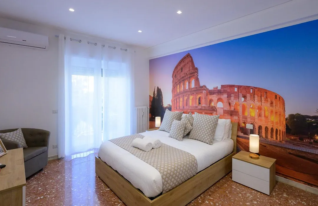 Luxury Suite-Metro Malatesta-1
